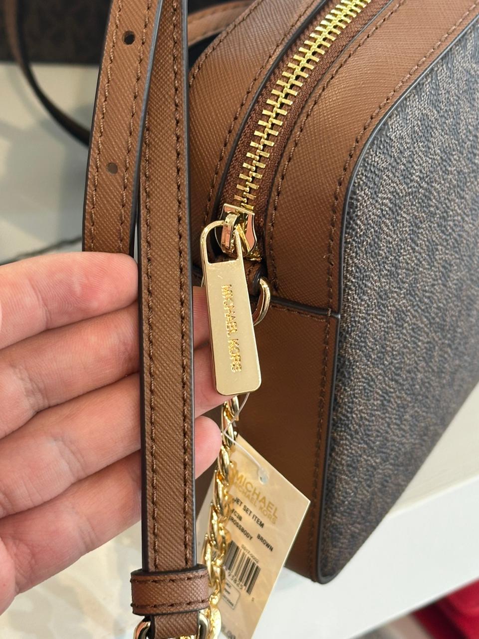 MANOS LIBRES MICHAEL KORS