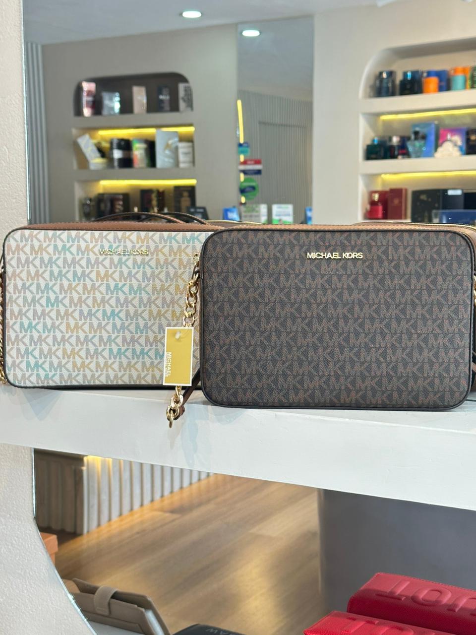 MANOS LIBRES MICHAEL KORS